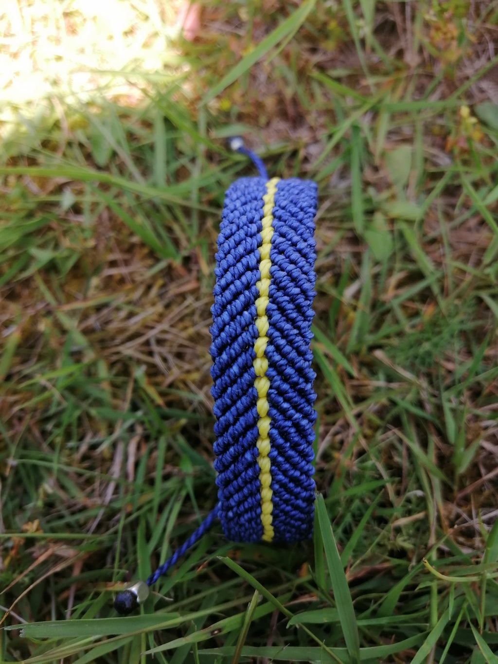bracelet homme entièrement tissé à la main de couleur bleu marine